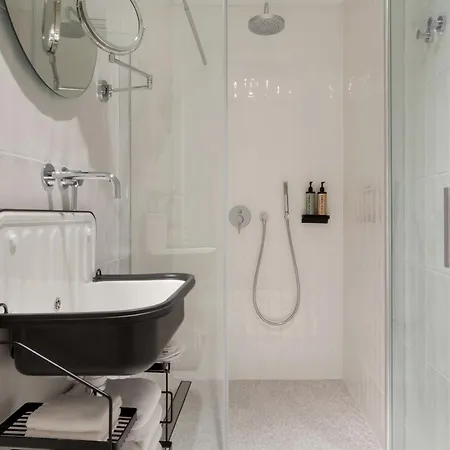 Bona Fide Main Square Designer Apartments Zagreb Room photo