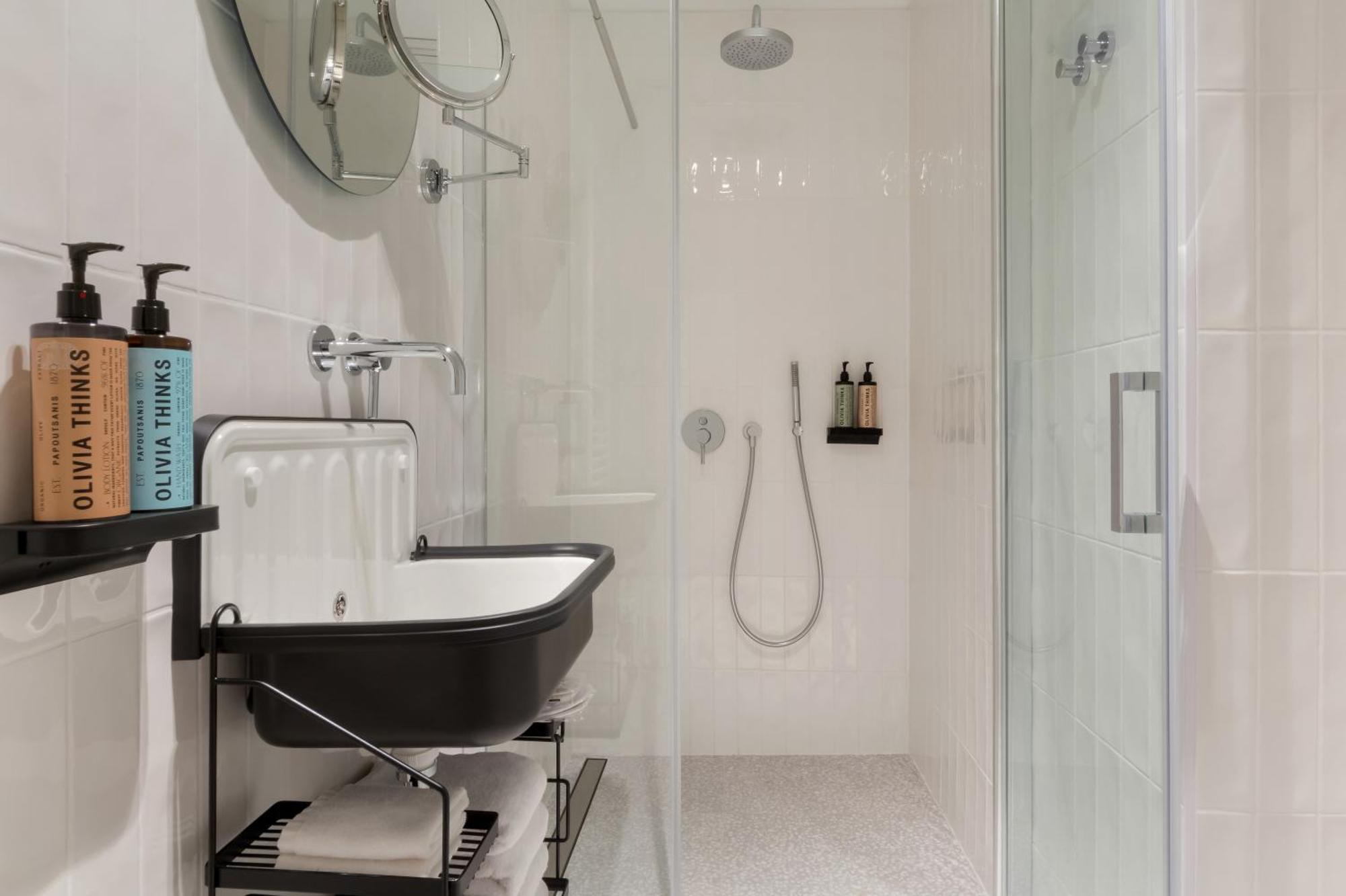 Bona Fide Main Square Designer Apartment